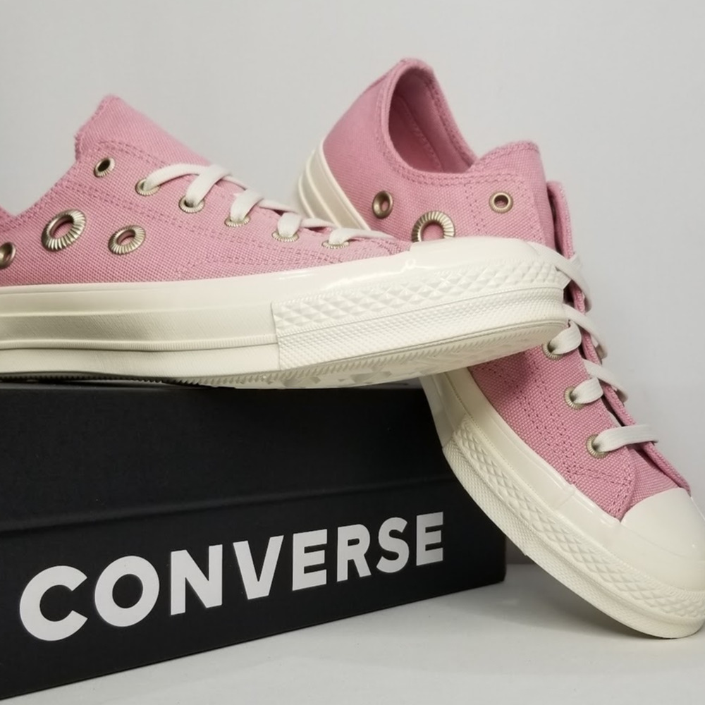 Converse Chuck 70 Oxfords Brand New Women's Size 9  Lotus Pink  A11177C  NWT